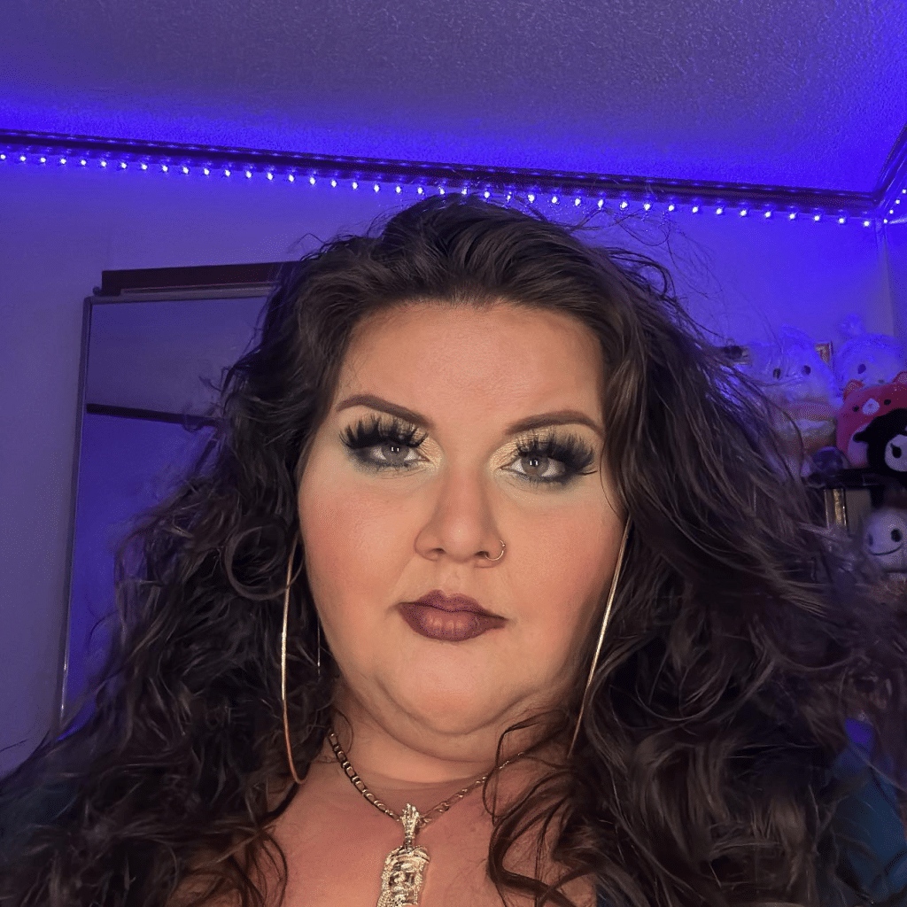 Huntington-based creator Lydia Rivera, also known as @lilibabii1313, was recently featured as a dancer in the music video for rapper DaBaby’s hit, “POP DAT THANG.” Snippets of the track were already trending across social media before its official release, and shortly after the music video dropped on March 13th, it ranked No. 4 on YouTube Charts.